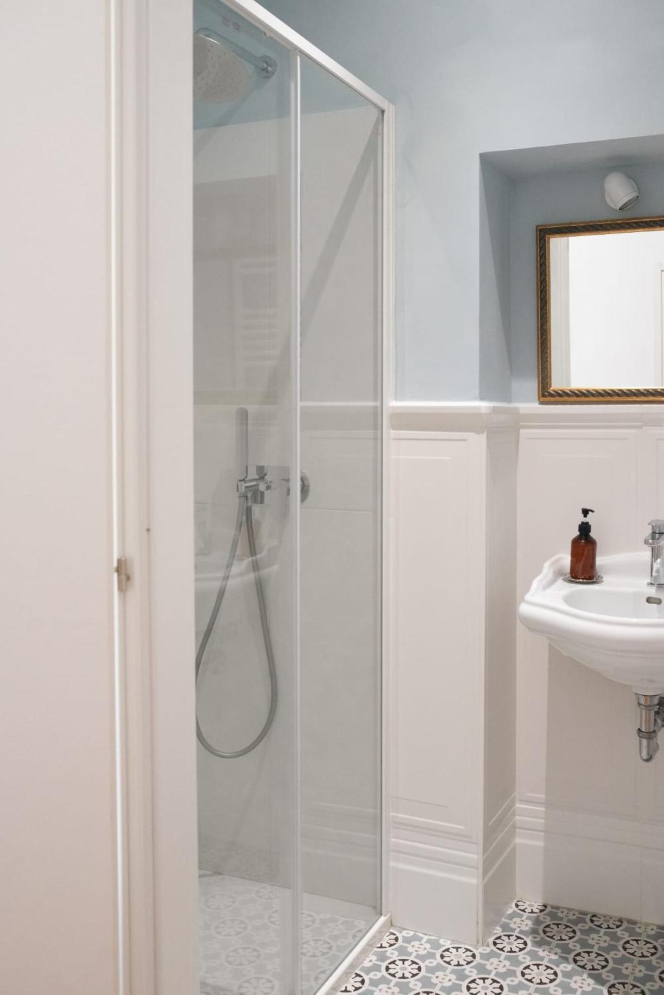 Residenza I Rioni Guesthouse Рим Екстериор снимка