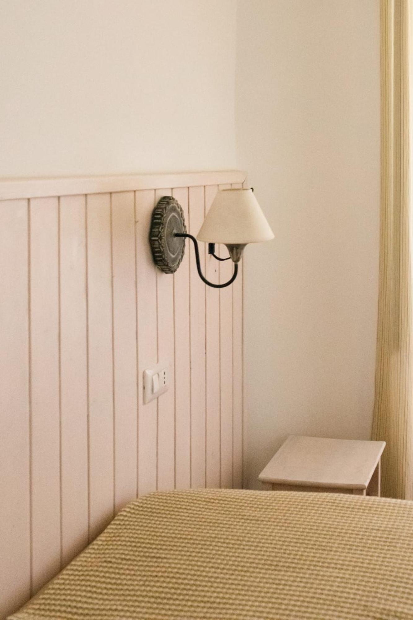 Residenza I Rioni Guesthouse Рим Екстериор снимка